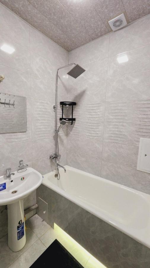 Apartment «Семья» Ташкент Екстериор снимка